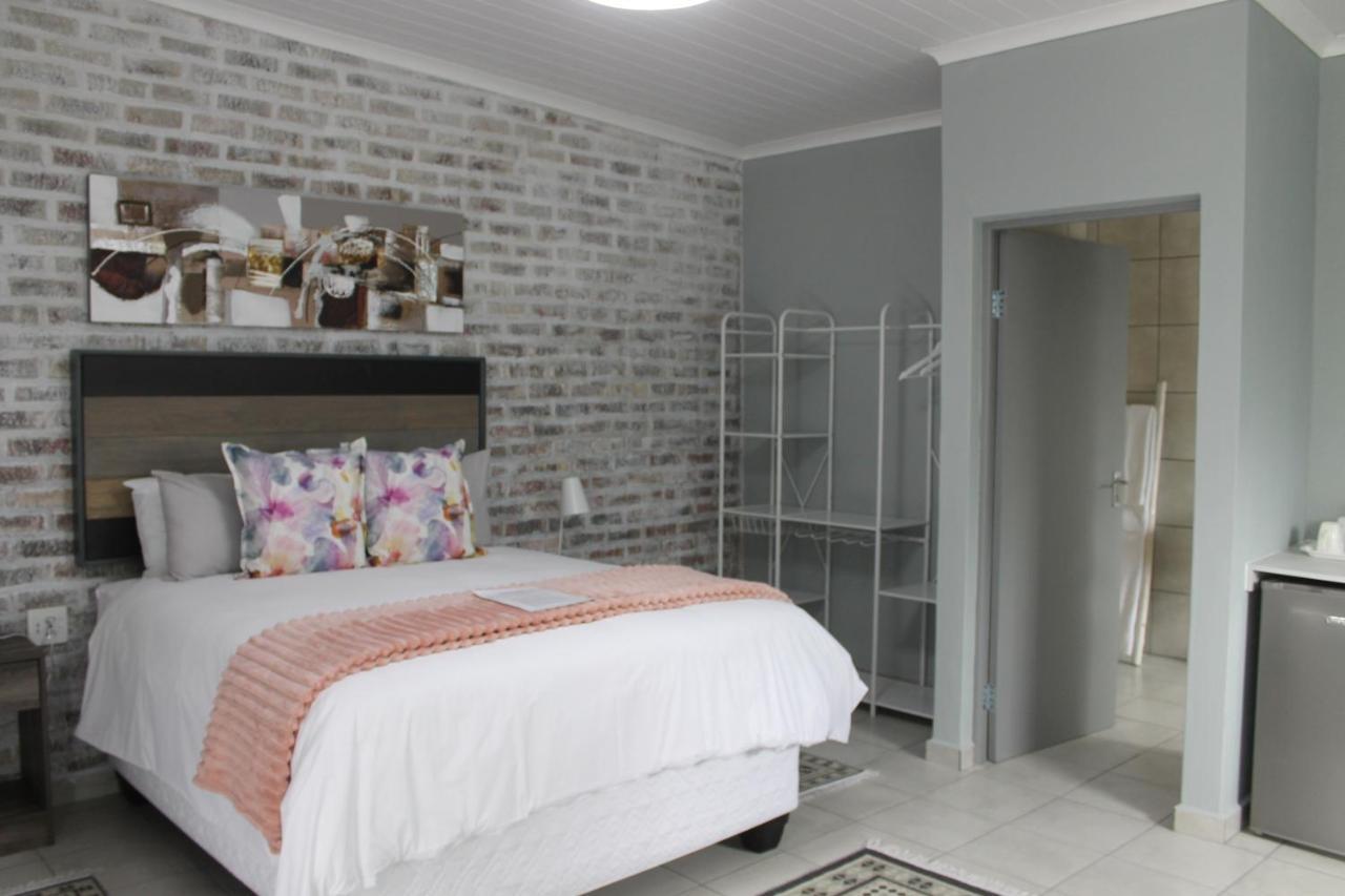 Berry Lane Guesthouse Kroonstad Εξωτερικό φωτογραφία